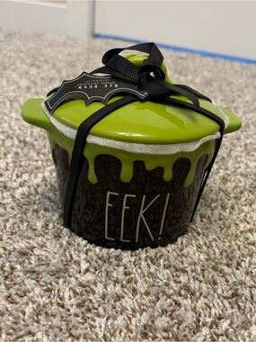 New With Tags Rae Dunn Eek Cauldron Dish With Lid